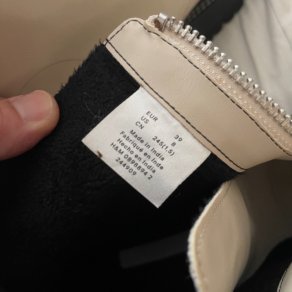 H&M Platform Boots Women size 8 Ivory Faux Leather Round Toe Side Zipper Ankle - Picture 6 of 7